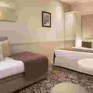 Longchamp Elysees, 5 of 5