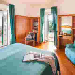 Hotel Riviera, 4 of 5