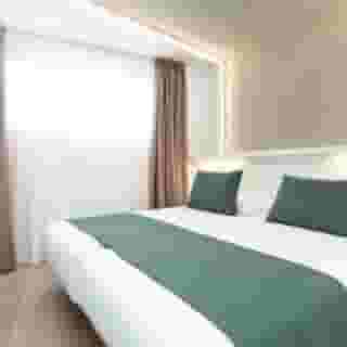 Los Caribes 2, 3 of 5