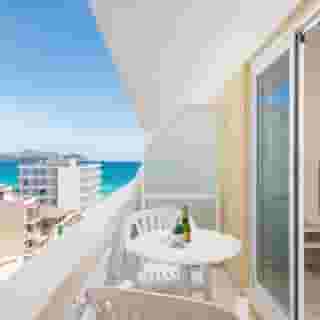 O7 Nordeste Playa, 2 of 5