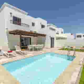 Ereza Villas La Granja, 1 of 5