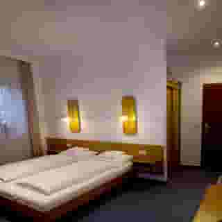 Landhotel Gasthof Zur Krone, 3 of 5