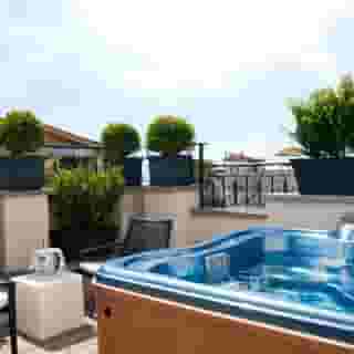 The First Arte, 1 of 5