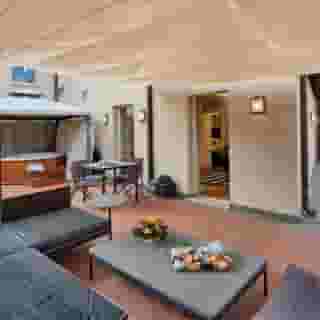 Trevi Palace Luxury Inn, 2 of 5