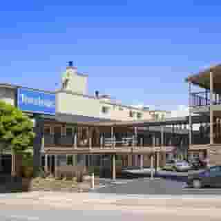 Travelodge by Wyndham by the Bay, 1 of 5