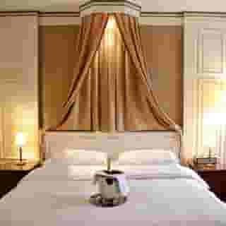 Carlton Lausanne Sa, 4 of 5