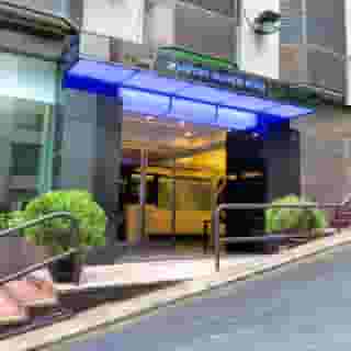 Stanford Hillview, 1 of 5