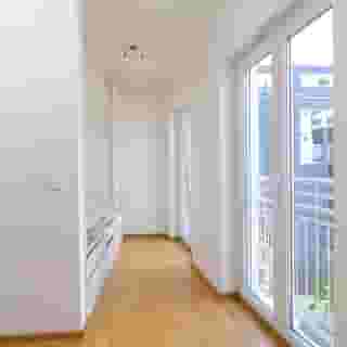 Victoria Apartments, 2 of 5