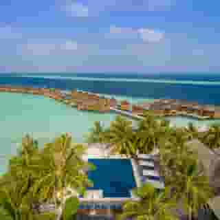 Vilamendhoo Island Resort & Spa, 2 of 5