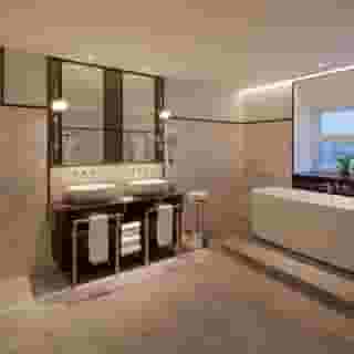 The Biltmore Mayfair, 4 of 5