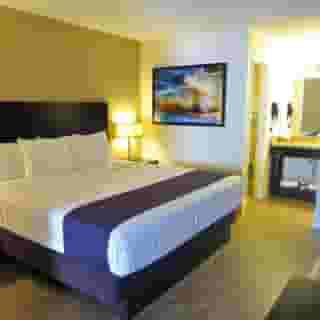 Avanti Resort, 3 of 5