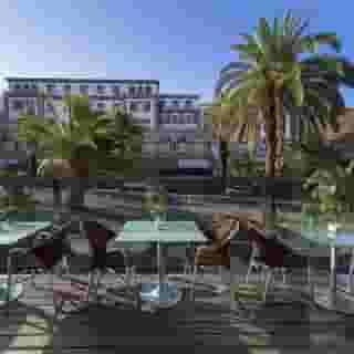 Occidental Santa Cruz Contemporaneo, 1 of 5