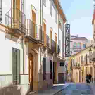 Macia Alfaros, 3 of 5