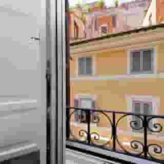 Youroom Carrozze, 1 of 5