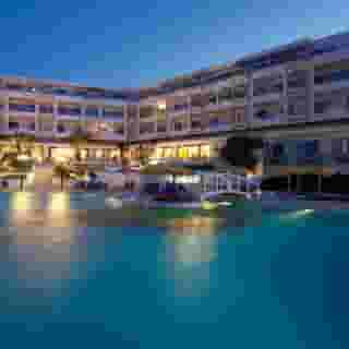 OYA Beach Resort, 4 of 5