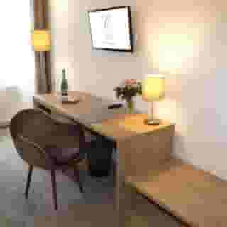 City Hotel Ring, 5 of 5