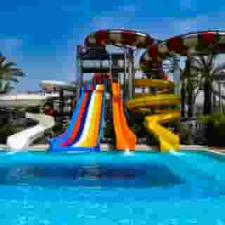 Royal Wings Hotel, 3 of 5