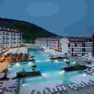 Ramada Resort By Wyndham Akbuk, 2 of 5