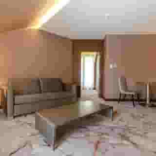 Turim Boulevard, 5 of 5