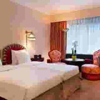 Barsey by Warwick, 3 of 5