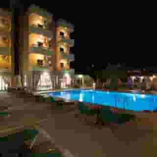 Top Hotel, 6 of 6