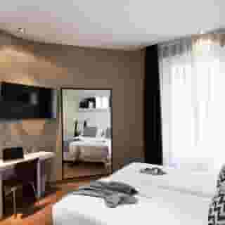 Petit Palace Triball, 3 of 5