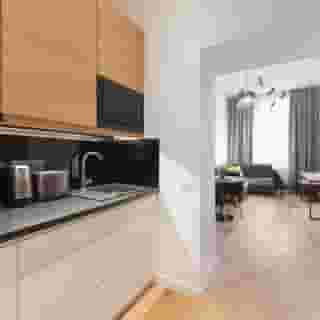 BC29 Residence, 2 of 5