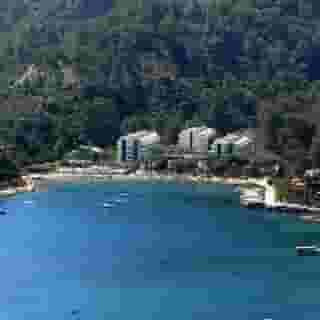 Serena Suites, 3 of 5