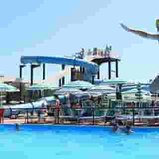 La Isla Resort, 1 of 5