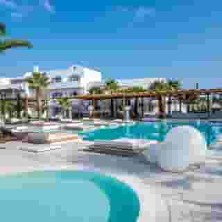 SMY Mediterranean White - Adults Only, 2 of 5