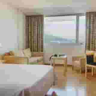 The Lince Azores Great, 4 of 5