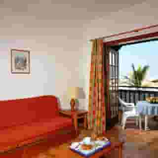 Poblado Marinero, 4 of 5