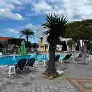 Nikolas Villas, 4 of 5