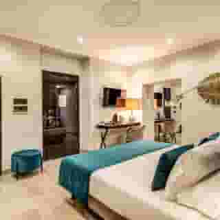 Relais De La Poste, 3 of 5