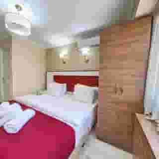 Cihangir Palace, 2 of 5