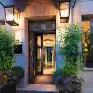 Villa Madame, 3 of 5