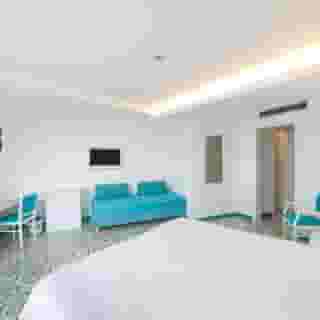 Grand Hotel President, 4 of 5