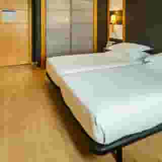 Barcelona Universal, 6 of 6