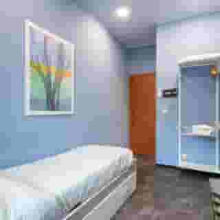 B&B Central Station, 3 of 5