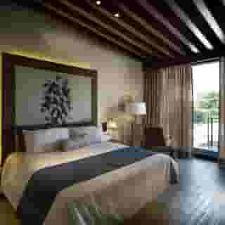 FlowSuites Condesa, 1 of 5