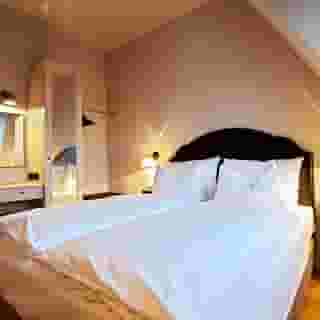 Monbijou Hotel, 3 of 5