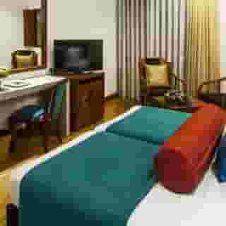 Tangerine Beach, 2 of 5