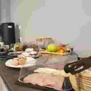 Almarossa Suites And Rooms, 2 of 5