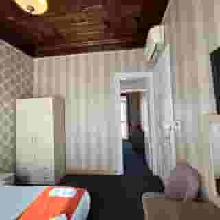 Le Safran Suite, 6 of 6