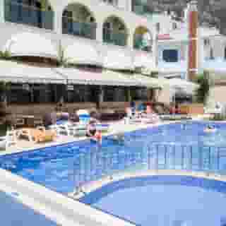 Ozcan Beach Hotel, 2 of 5