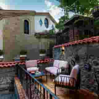 Gallery 37, BW Premier Collection, 2 of 5