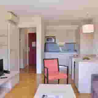 Adonis Divonne Les Bains Residence Du Lac, 2 of 5