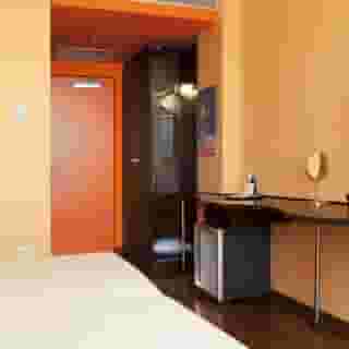 Athens Center Square, 4 of 5