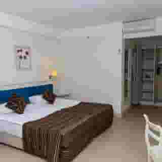 Champion Holiday Village, 5 of 5