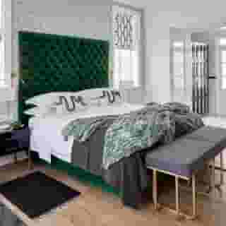 Cape Cadogan, 4 of 5